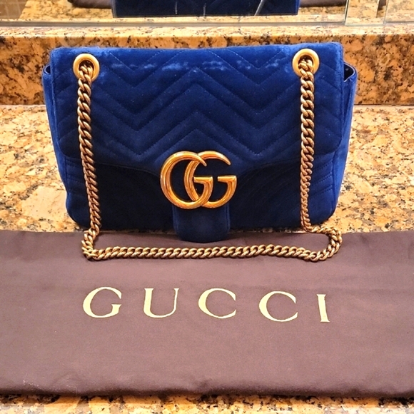 Gucci Blue Velvet Marmont Shoulder Bag. Medium Size. 10×6×3. - Picture 11 of 11